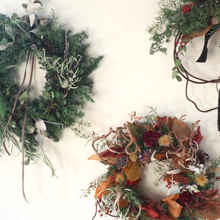 野の実と彩りの wreathe